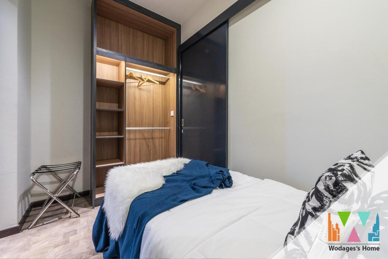 Wgs Suites At Klcc Куала Лумпур Екстериор снимка
