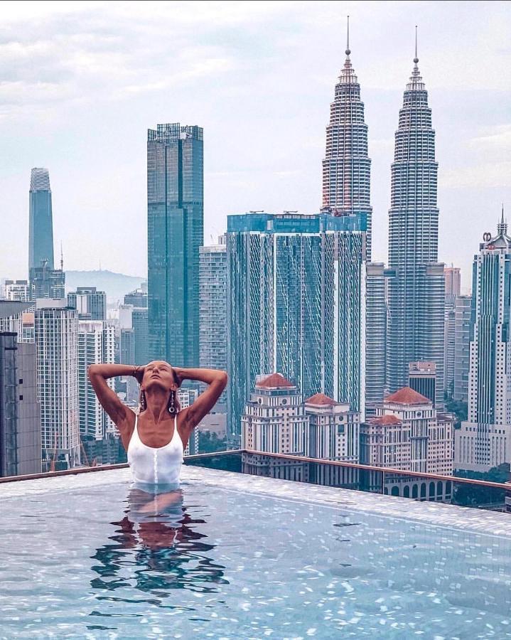 Wgs Suites At Klcc Куала Лумпур Екстериор снимка