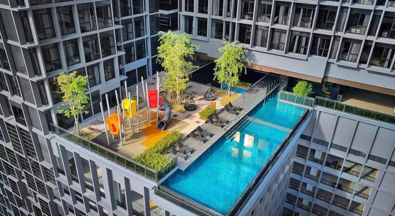 Wgs Suites At Klcc Куала Лумпур Екстериор снимка