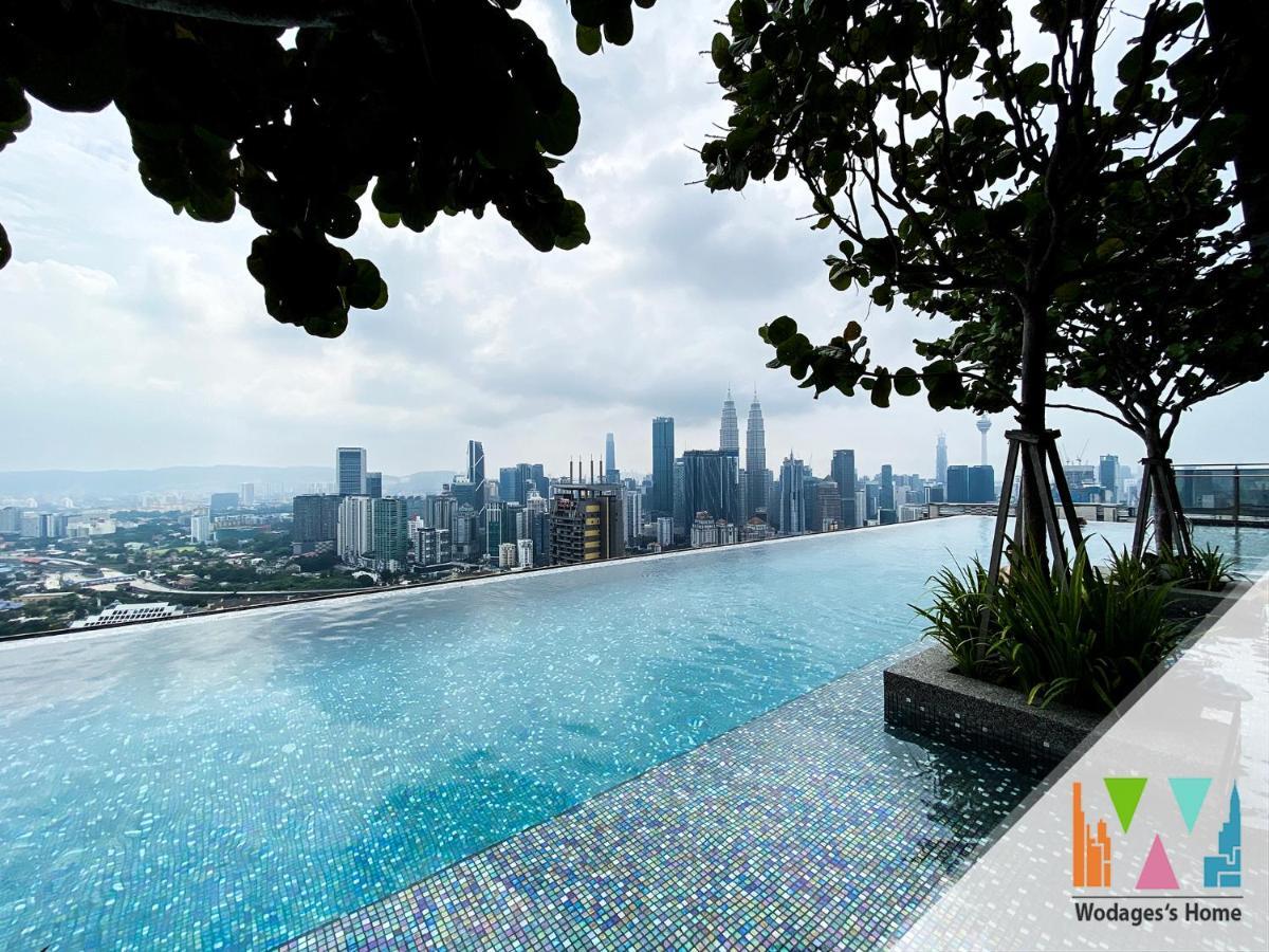 Wgs Suites At Klcc Куала Лумпур Екстериор снимка