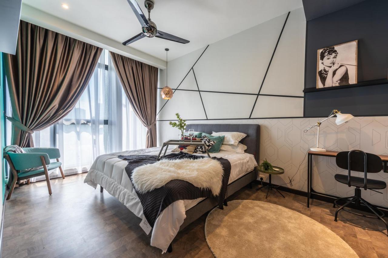 Wgs Suites At Klcc Куала Лумпур Екстериор снимка